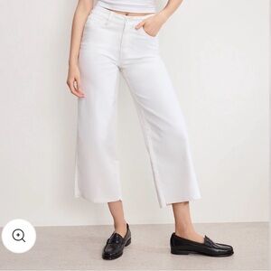 Good American Good Waist Plazzo- White Denim Jeans. Size 6/28